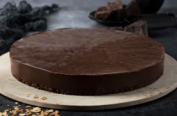 CHOCOLATE MOUSSE CAKE