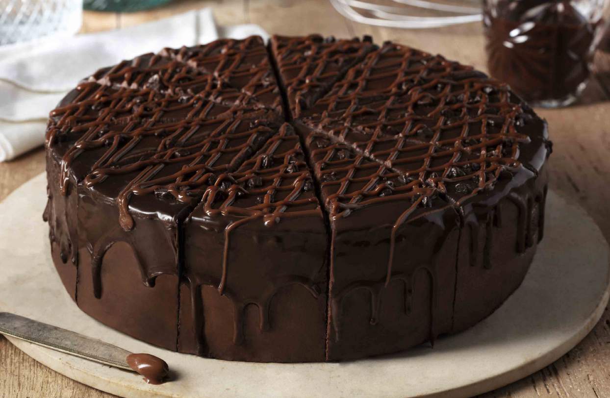 Nutella Chocolate Fudge Cake